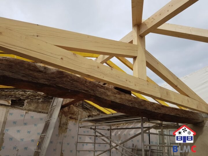 Étude, Fabrication et Pose Charpente en cours 69700 Saint-Romain-en-Gier