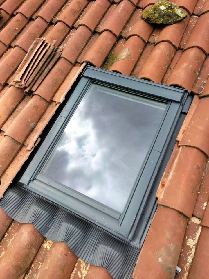 Pose d’un velux Longes 69420
